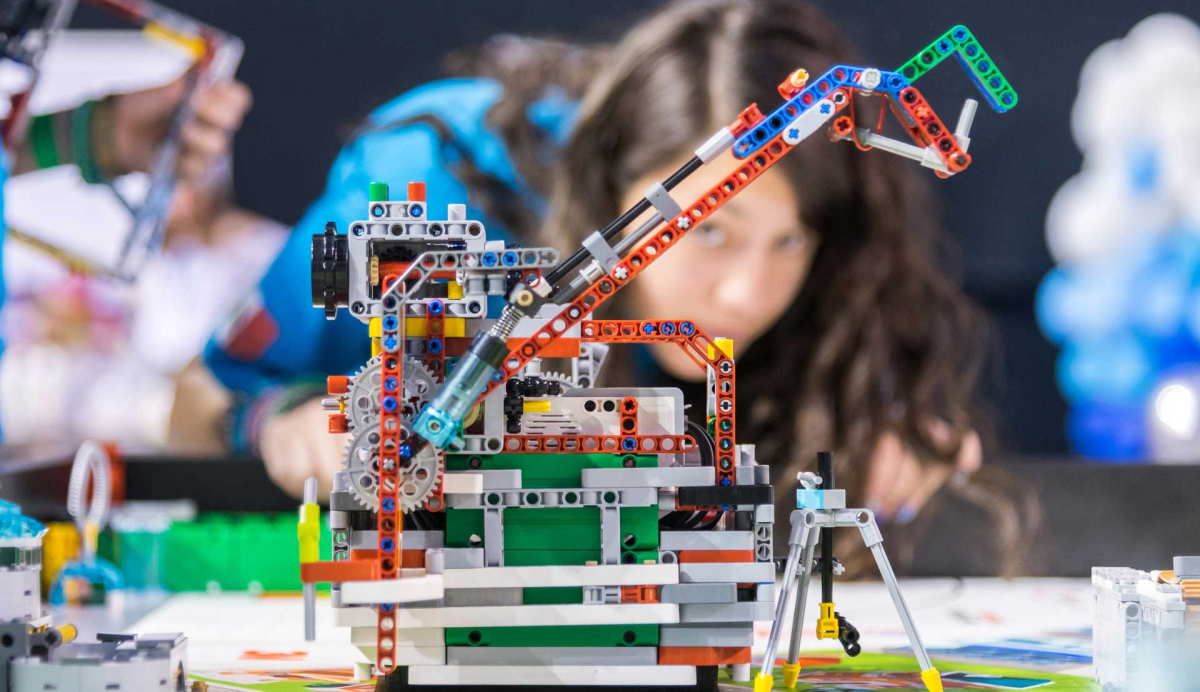 IronCAD wspomaga młodych projektantów w ramach FIRST® LEGO® League